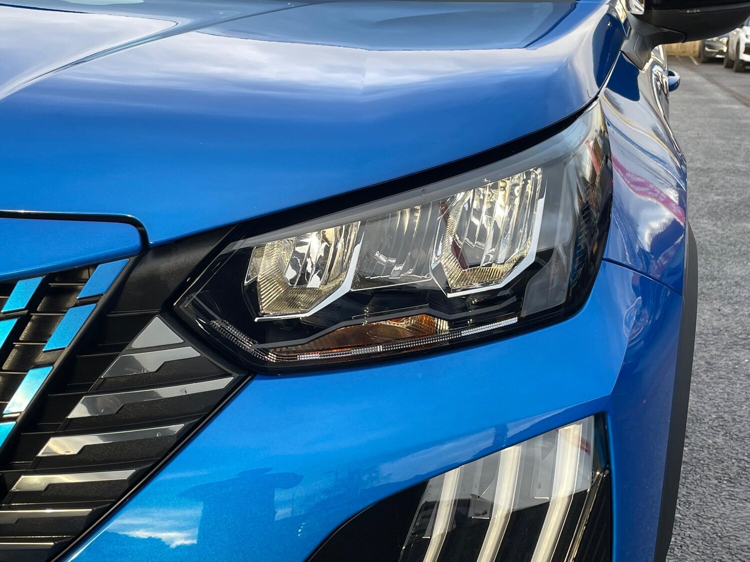 Used Peugeot 2008 2023 for sale - 77029872: Photo 24