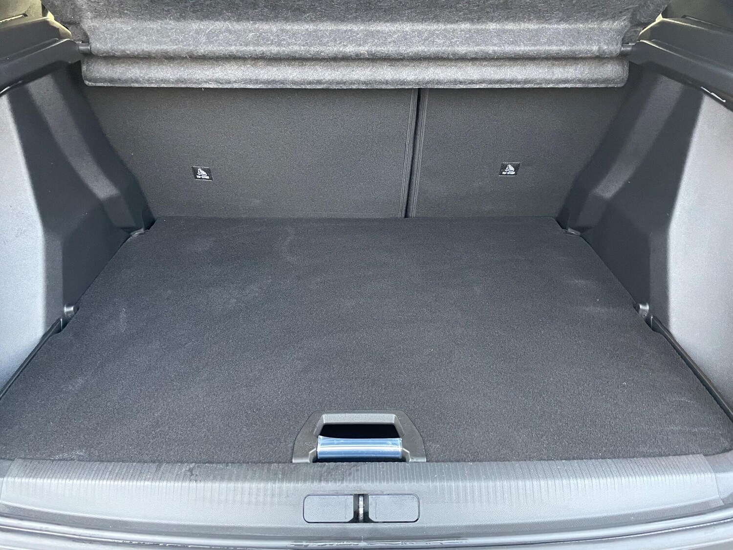 Used Peugeot 2008 2023 for sale - 77029872: Photo 32