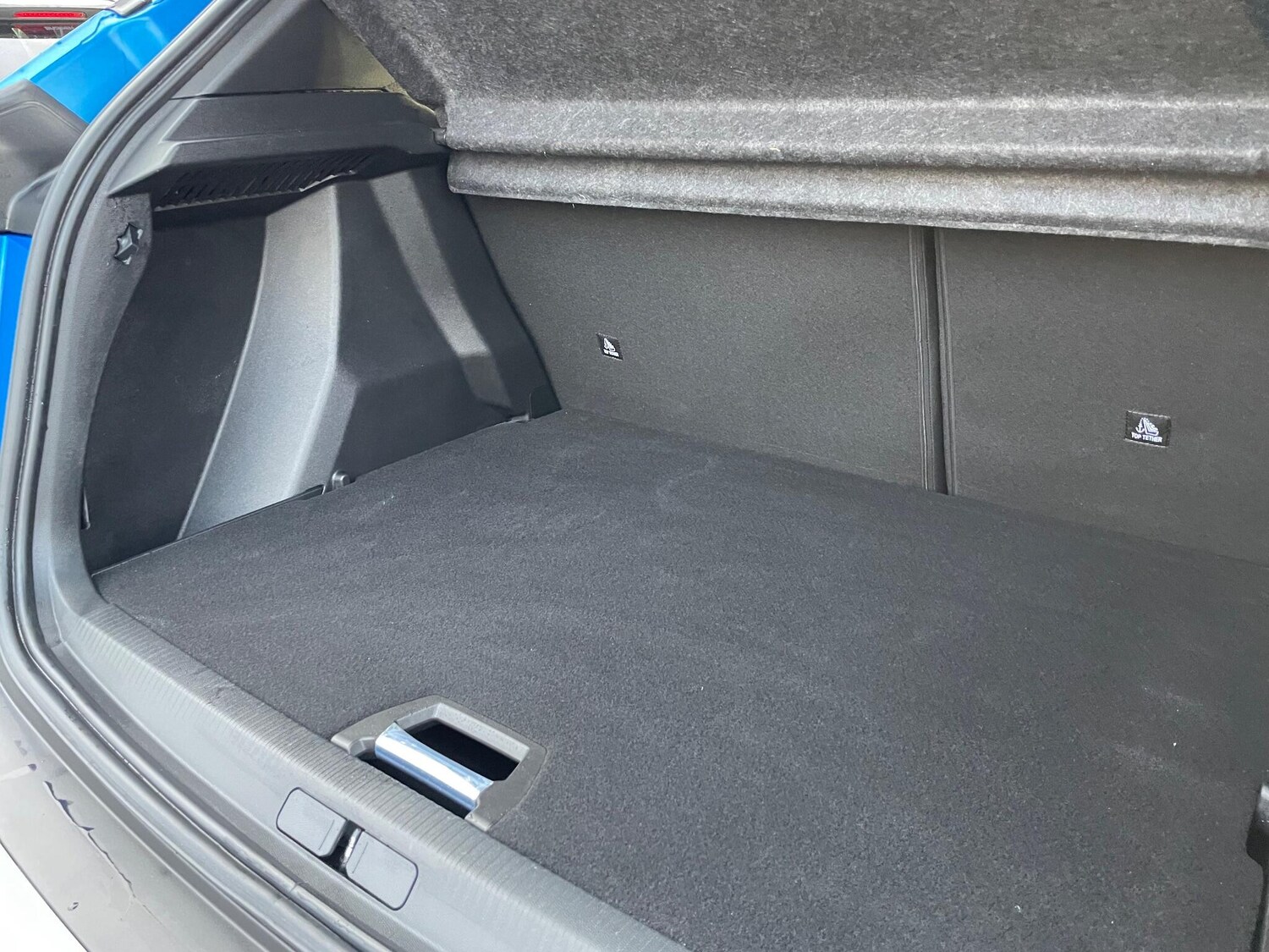 Used Peugeot 2008 2023 for sale - 77029872: Photo 33