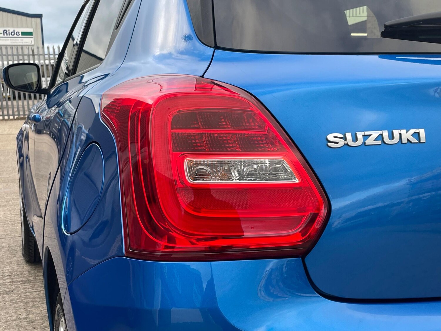 Used Suzuki Swift 2021 for sale - 77537761: Photo 26