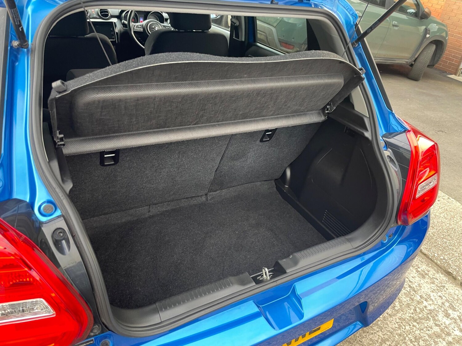 Used Suzuki Swift 2021 for sale - 77537761: Photo 31