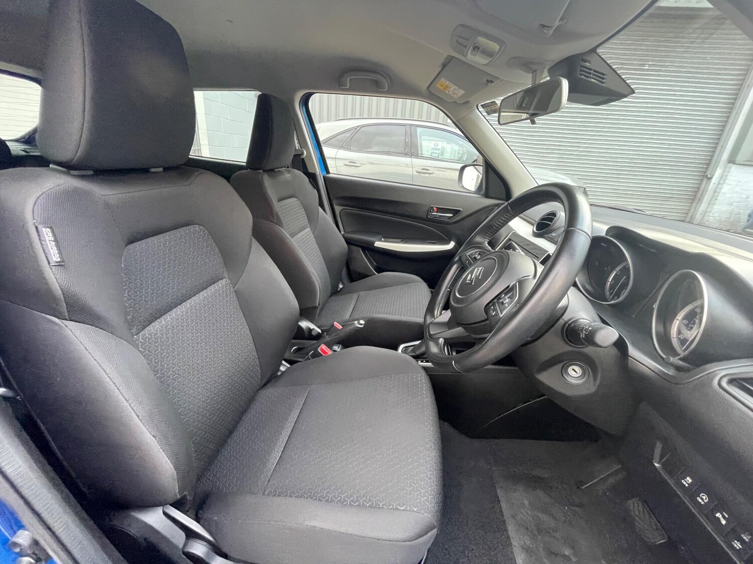 Used Suzuki Swift 2021 for sale - 77537761: Photo 33