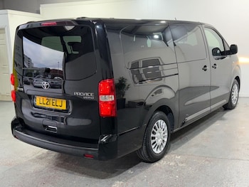 Used Toyota PROACE CITY Verso 2021 for sale - 75842837: Photo