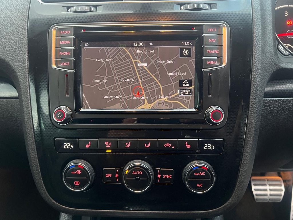 Used Volkswagen Scirocco 2015 for sale - 76434374: Photo 21