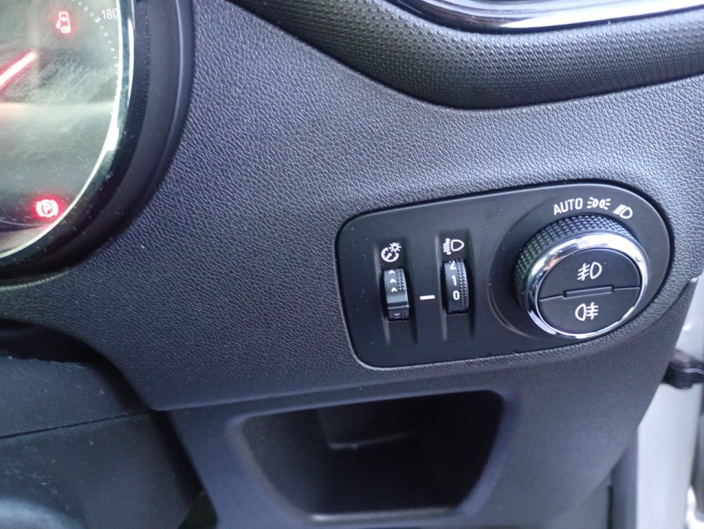 Used Vauxhall Crossland X 2018 for sale - 77841301: Photo 27