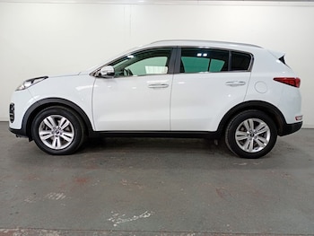 Used Kia Sportage 2017 for sale - 75843190: Photo