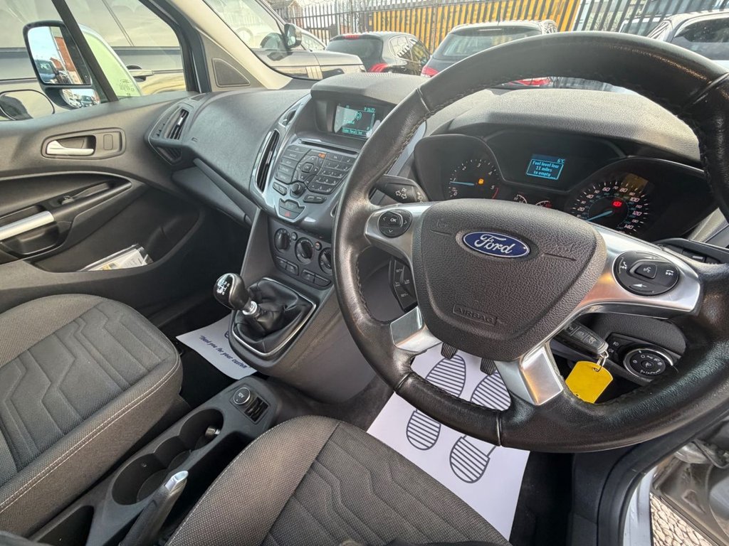 Used Ford Grand Tourneo Connect 2016 for sale - 77673521: Photo 29
