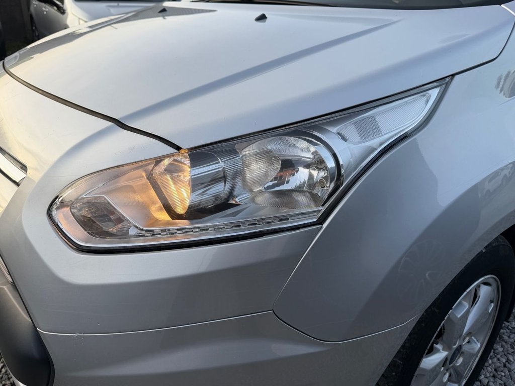 Used Ford Grand Tourneo Connect 2016 for sale - 77673521: Photo 44