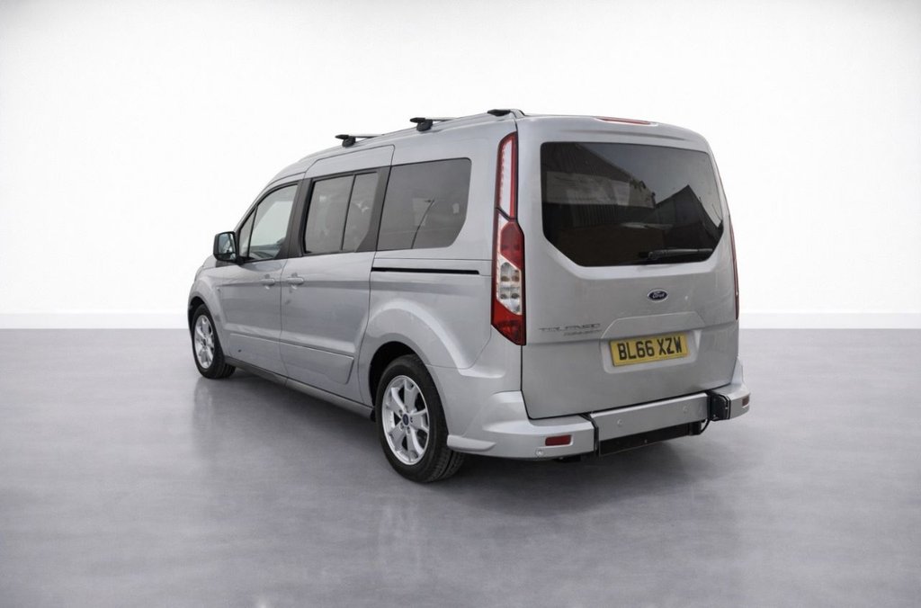 Used Ford Grand Tourneo Connect 2016 for sale - 77673521: Photo 7