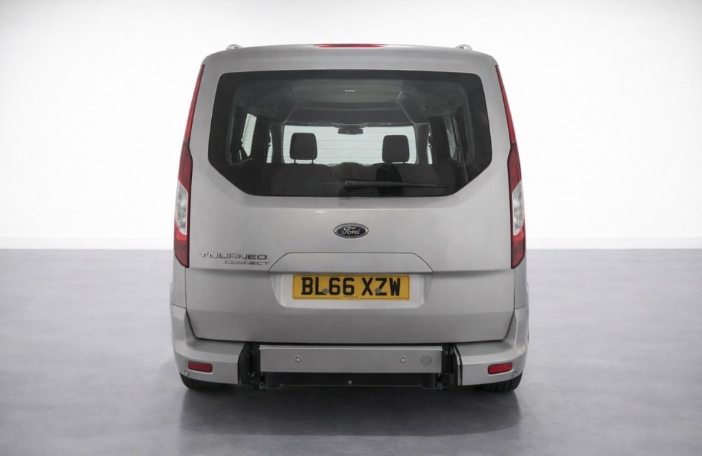 Used Ford Grand Tourneo Connect 2016 for sale - 77673521: Photo 8