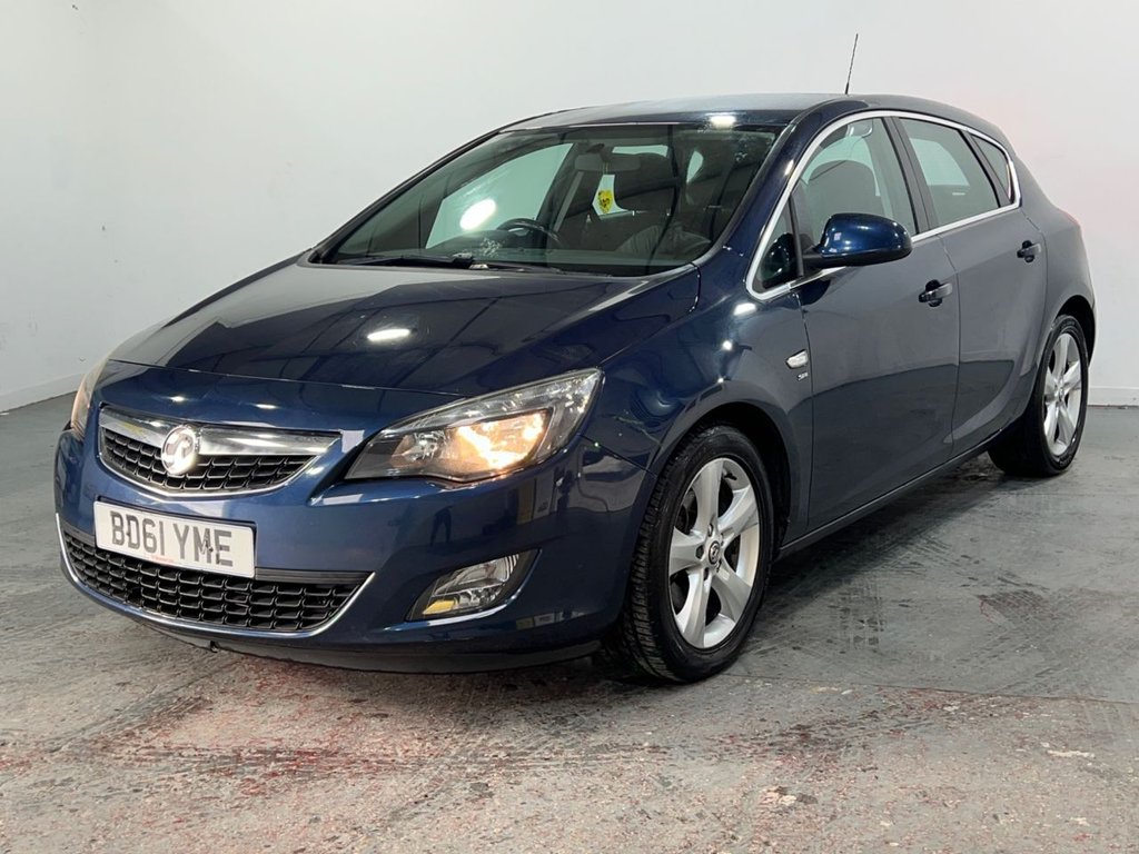 Used Vauxhall Astra 2012 for sale - 77764851: Photo 2