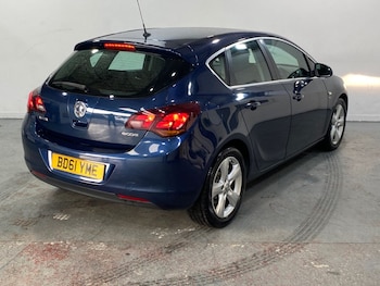 Used Vauxhall Astra 2012 for sale - 77764851: Photo