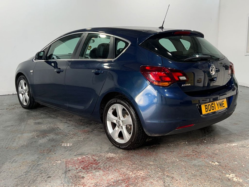 Used Vauxhall Astra 2012 for sale - 77764851: Photo 4