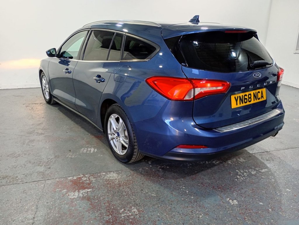 Used Ford Focus 2018 for sale - 76434381: Photo 5