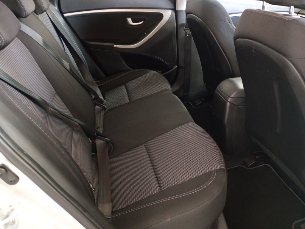 Used Hyundai i30 2013 for sale - 76434391: Photo 17