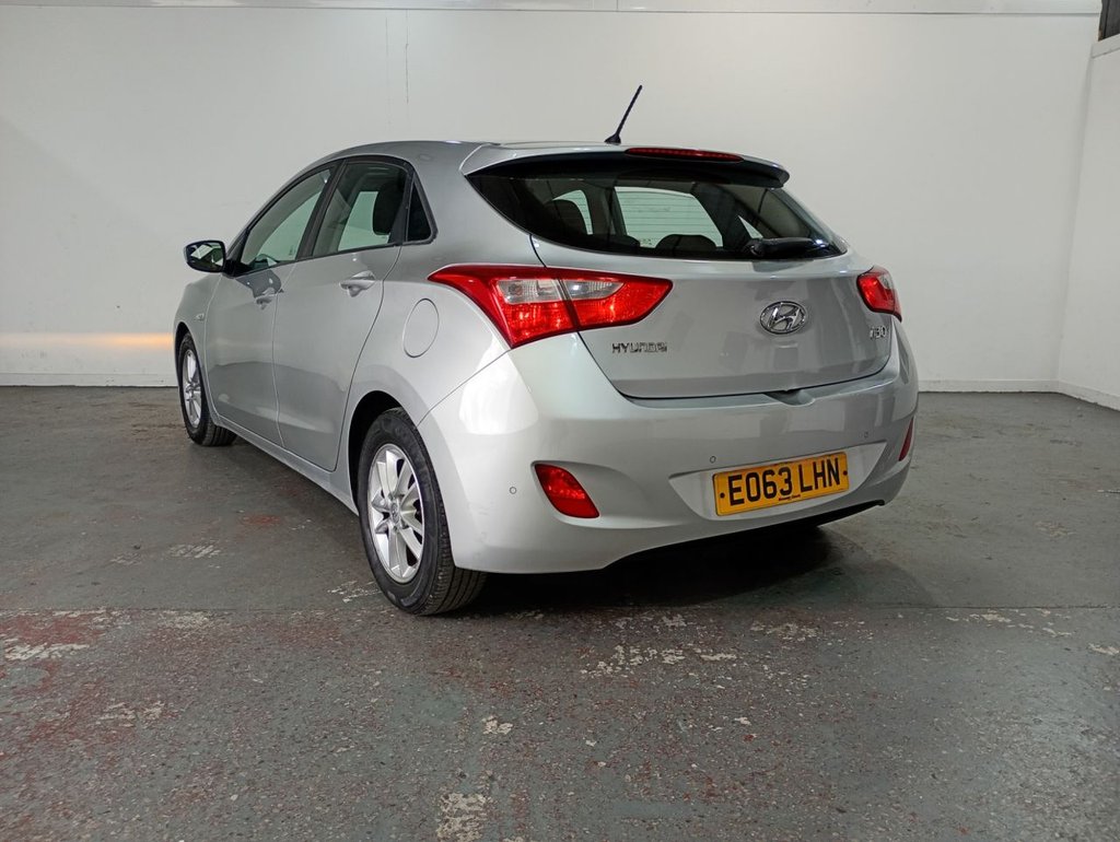 Used Hyundai i30 2013 for sale - 76434391: Photo 5