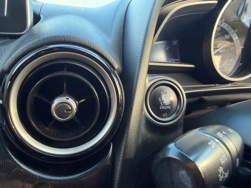 Used Mazda Mazda2 2015 for sale - 77905364: Photo 29