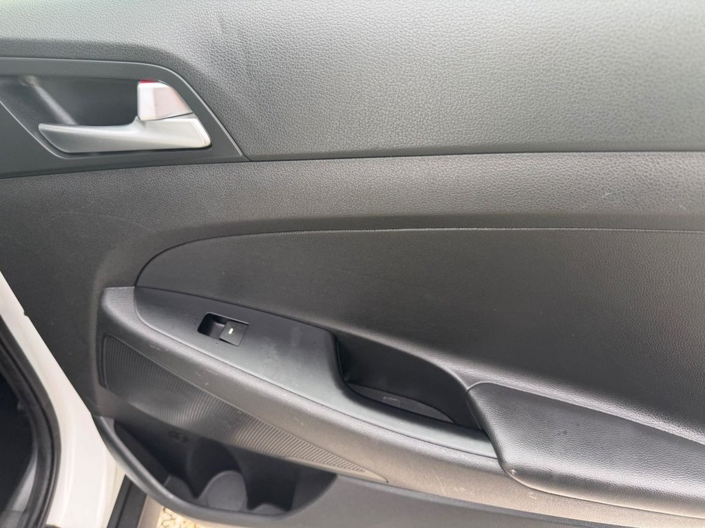 Used Hyundai TUCSON 2016 for sale - 77673526: Photo 29