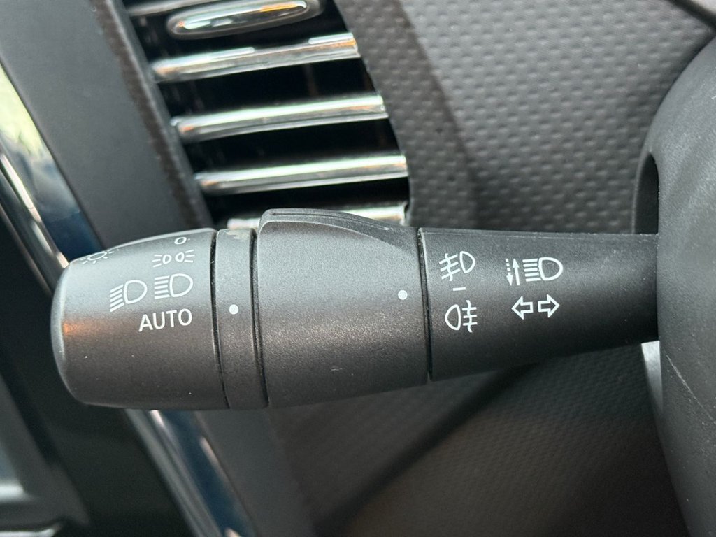 Used Renault Captur 2015 for sale - 77764661: Photo 28