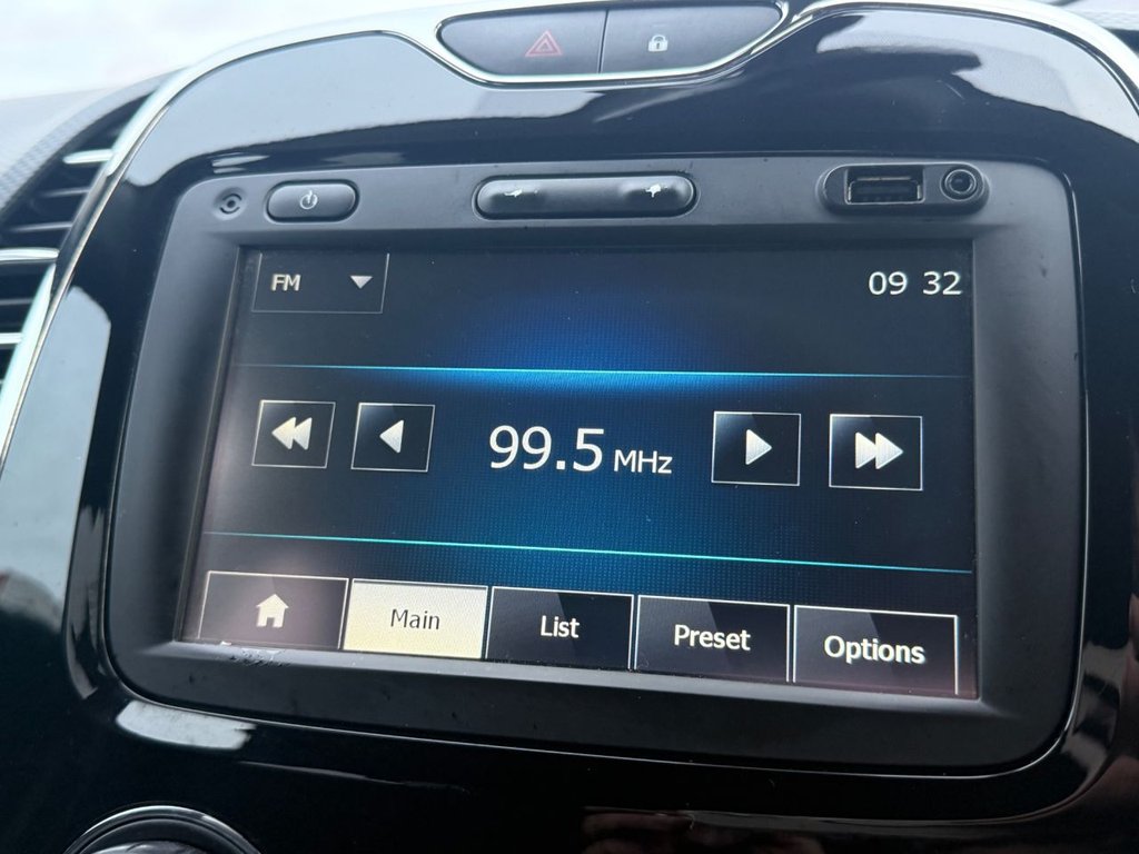 Used Renault Captur 2015 for sale - 77764661: Photo 34