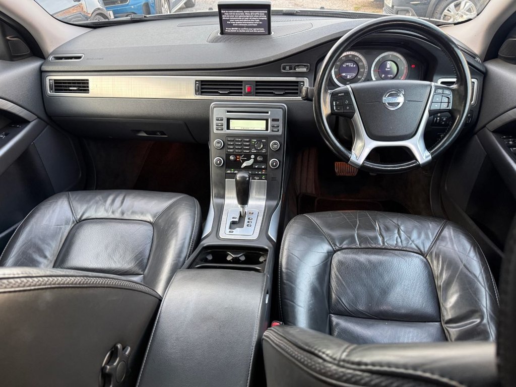 Used Volvo XC70 2010 for sale - 77990680: Photo 14