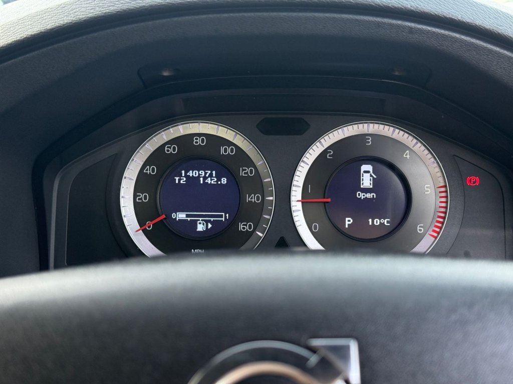 Used Volvo XC70 2010 for sale - 77990680: Photo 21