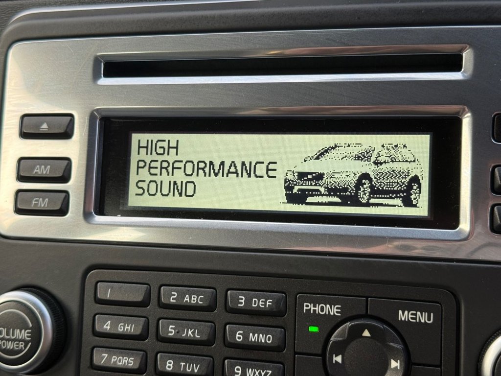 Used Volvo XC70 2010 for sale - 77990680: Photo 26