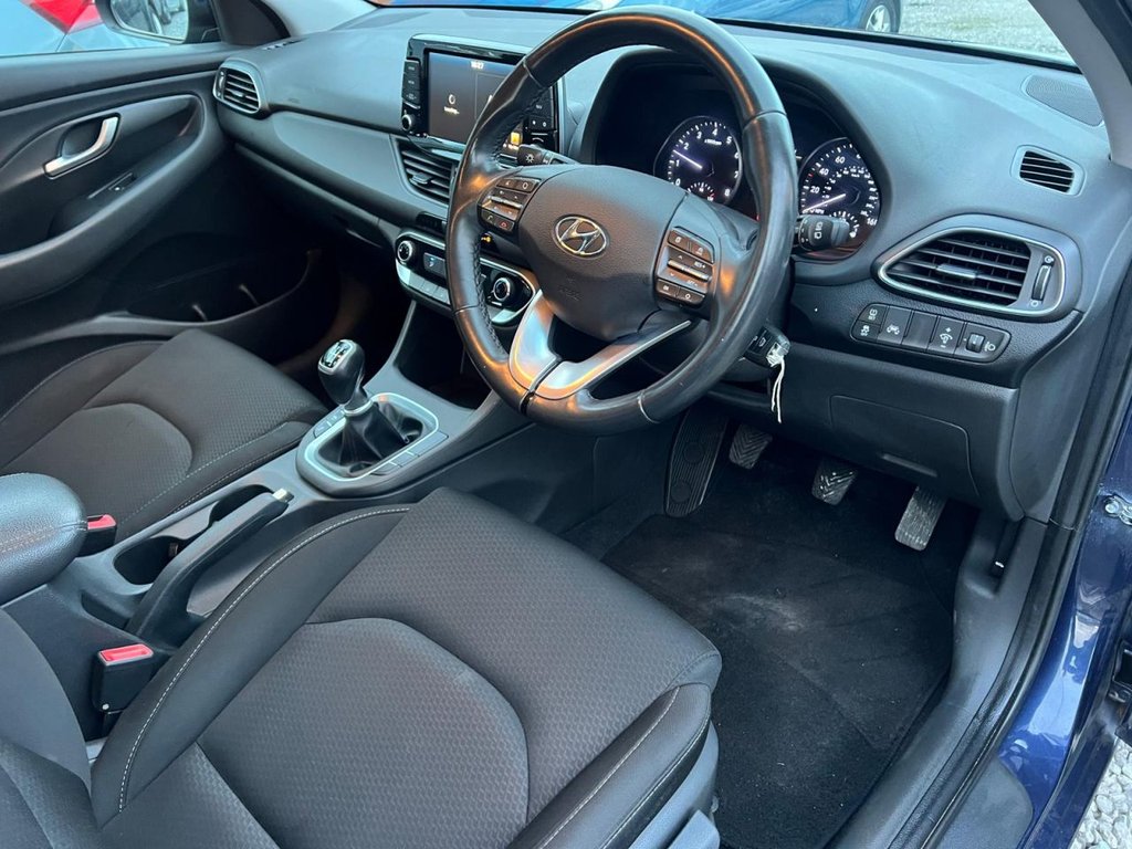 Used Hyundai i30 2018 for sale - 77673679: Photo 14