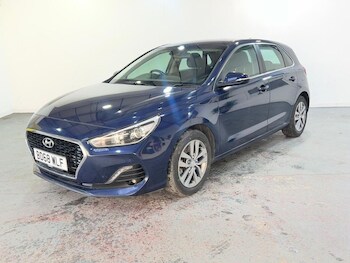 Used Hyundai i30 2018 for sale - 77673679: Photo