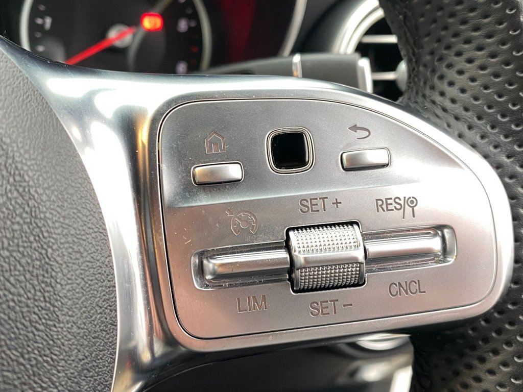 Used Mercedes-Benz GLC 2020 for sale - 76841012: Photo 22