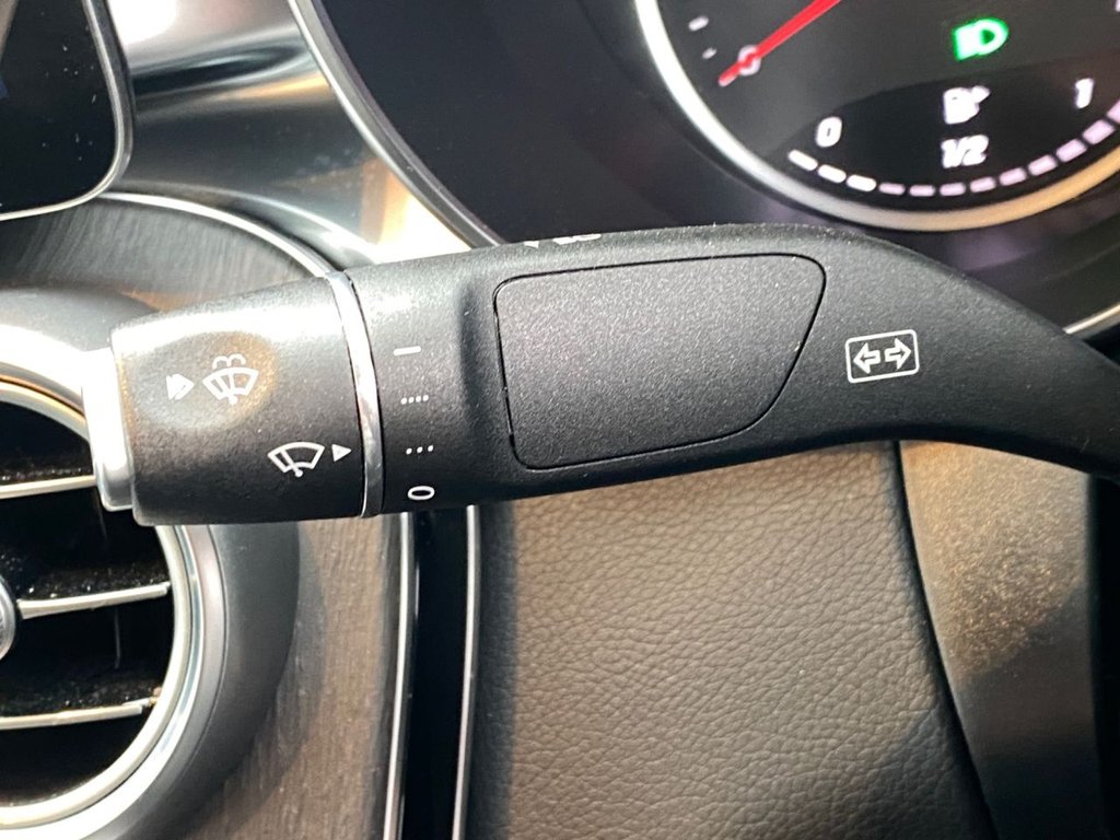 Used Mercedes-Benz GLC 2020 for sale - 76841012: Photo 24