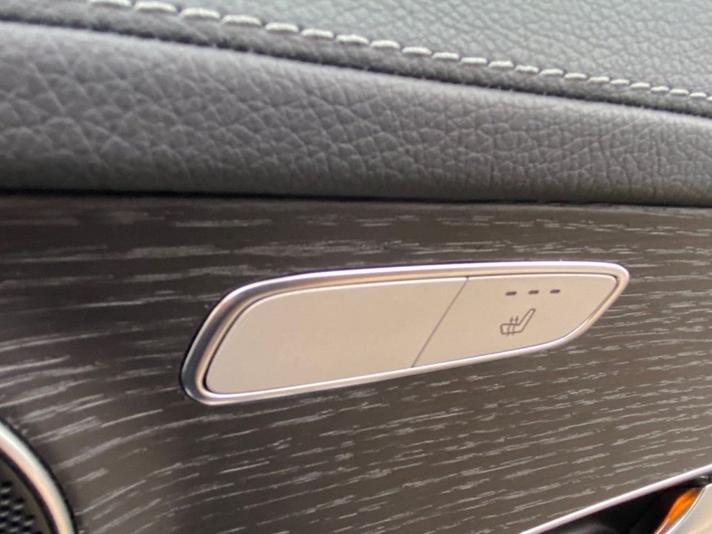 Used Mercedes-Benz GLC 2020 for sale - 76841012: Photo 50