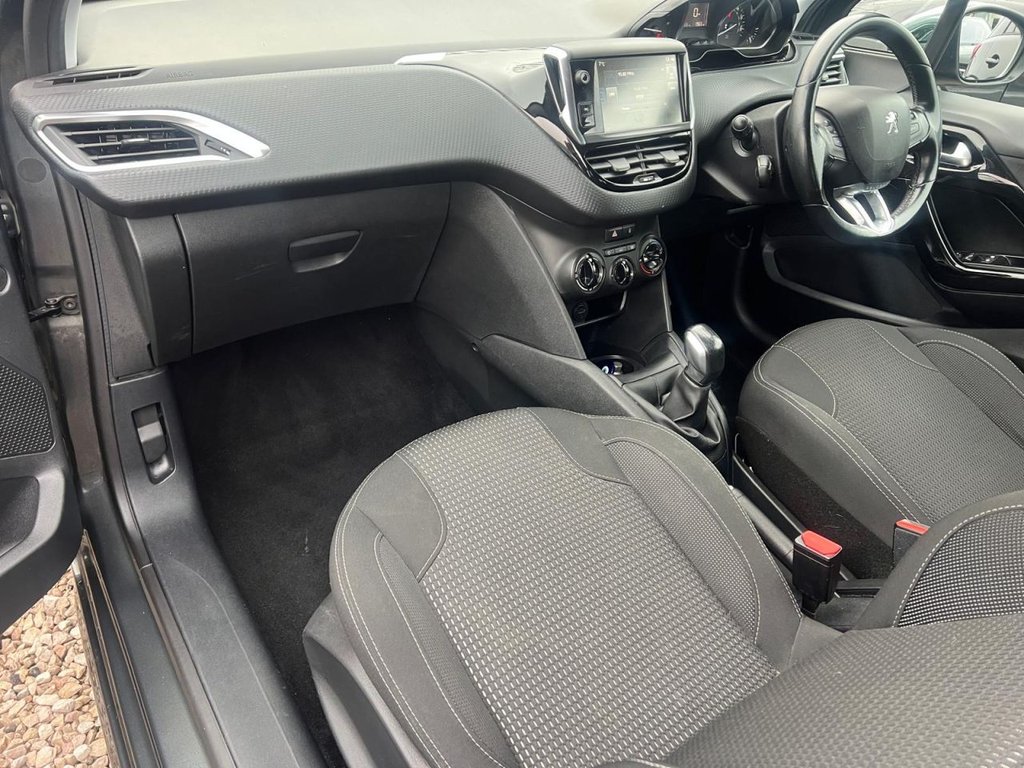 Used Peugeot 208 2016 for sale - 77673715: Photo 13