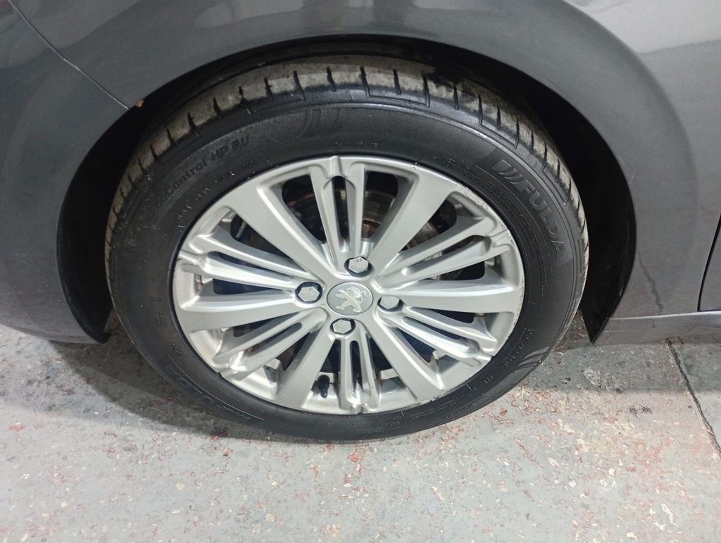 Used Peugeot 208 2016 for sale - 77673715: Photo 41