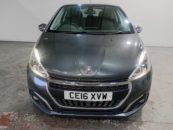 Used Peugeot 208 2016 for sale - 77673715: Photo