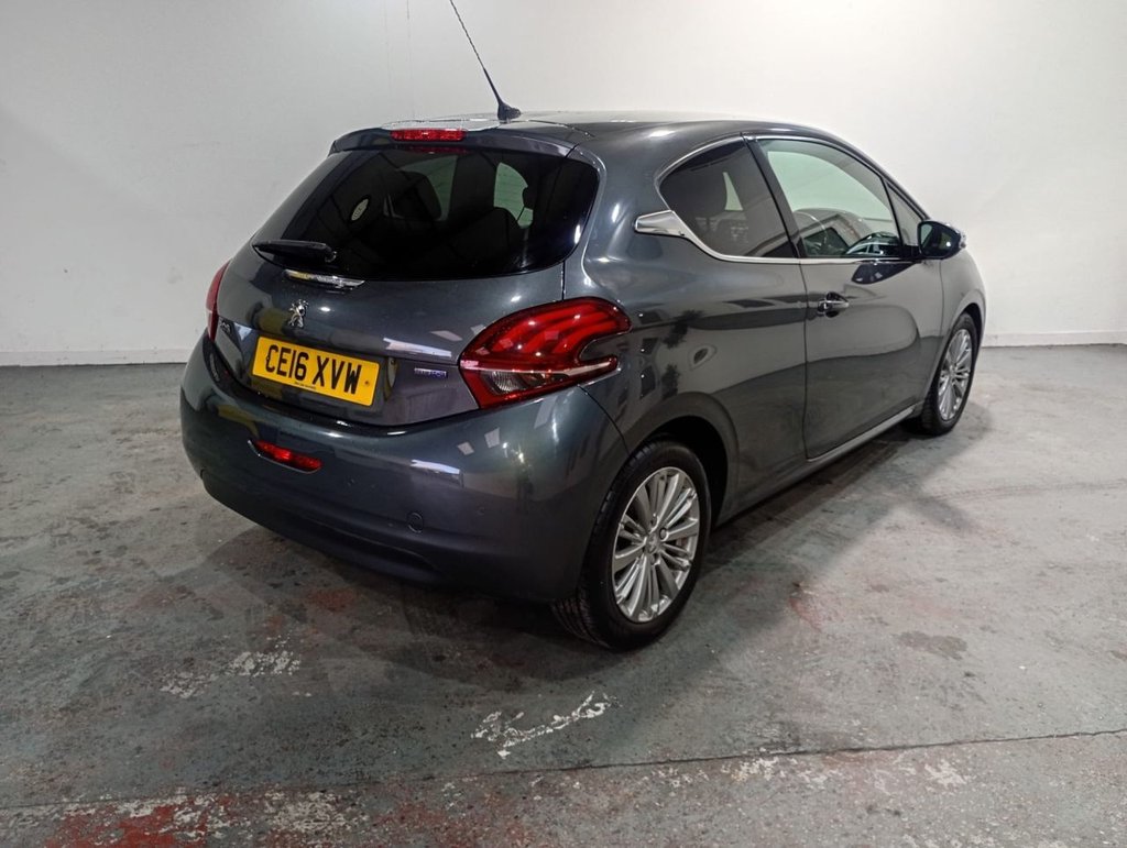 Used Peugeot 208 2016 for sale - 77673715: Photo 9