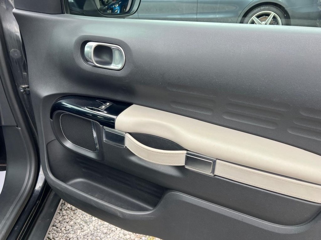 Used Citroen C4 Cactus 2018 for sale - 76434380: Photo 33
