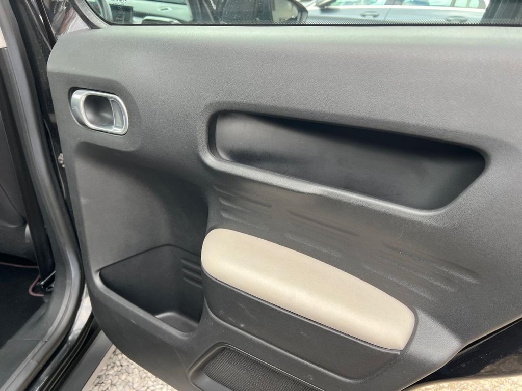 Used Citroen C4 Cactus 2018 for sale - 76434380: Photo 34