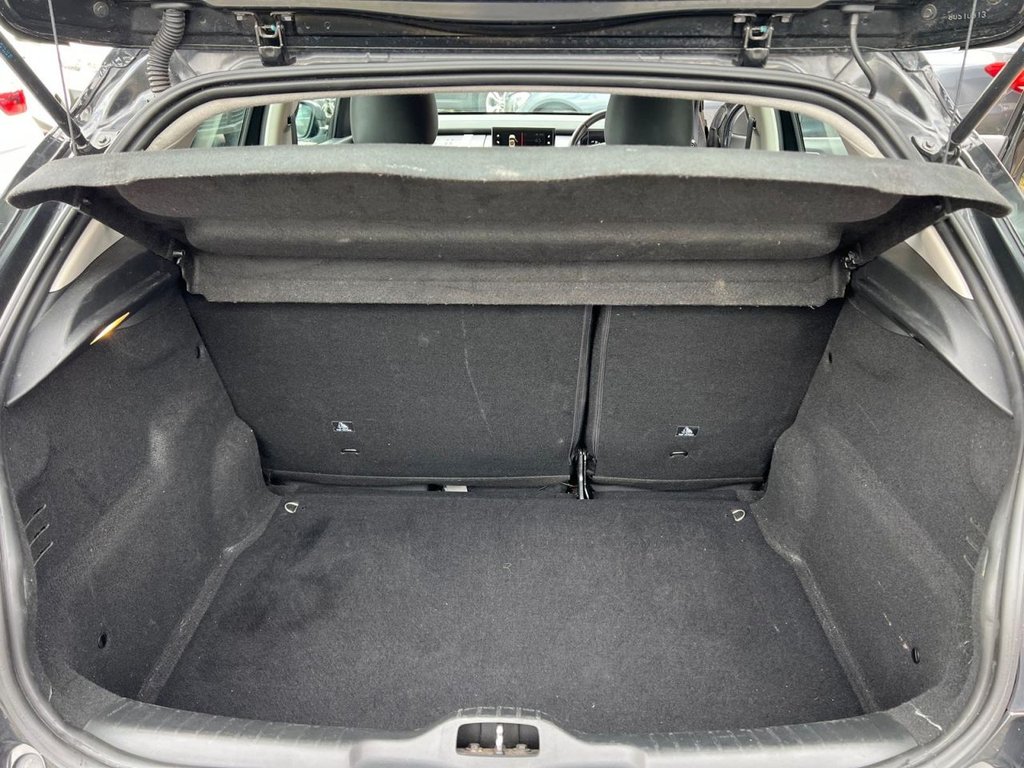 Used Citroen C4 Cactus 2018 for sale - 76434380: Photo 39