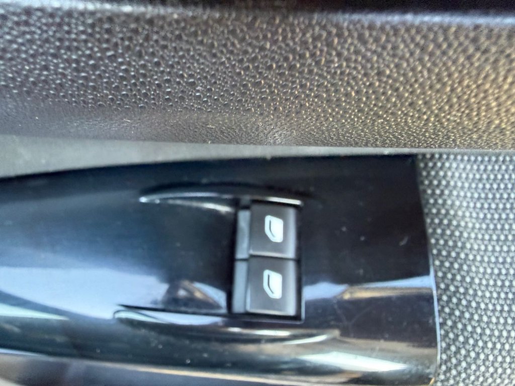 Used Citroen C4 Cactus 2016 for sale - 77841325: Photo 39