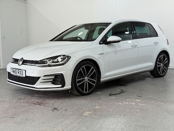 Used Volkswagen Golf 2018 for sale - 75614987: Photo