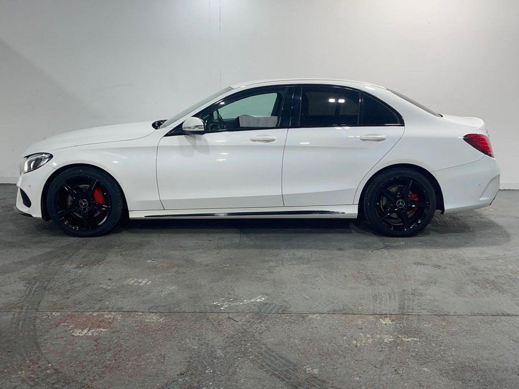 Used Mercedes-Benz C Class 2014 for sale - 77110590: Photo 4