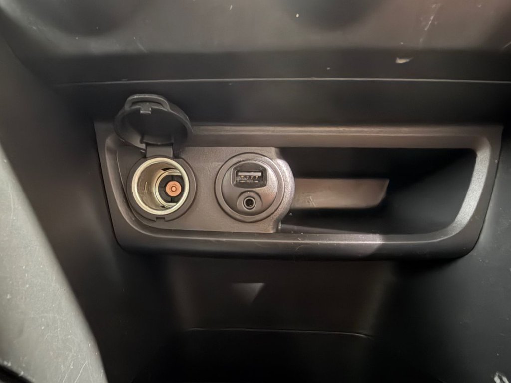 Used Peugeot 208 2017 for sale - 78056351: Photo 28