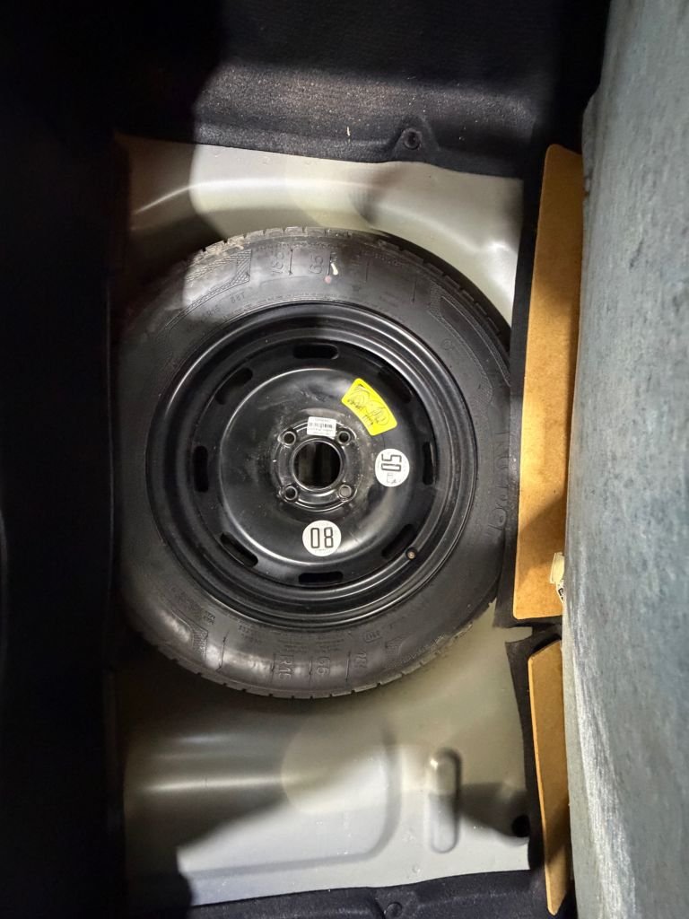 Used Peugeot 208 2017 for sale - 78056351: Photo 31