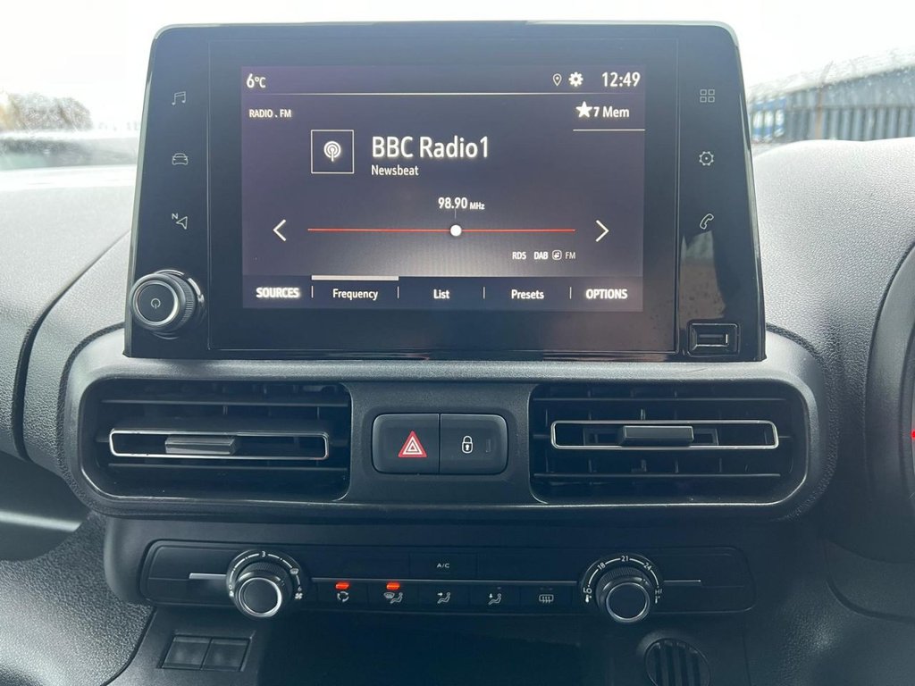 Used Vauxhall Combo Life 2019 for sale - 77673523: Photo 28