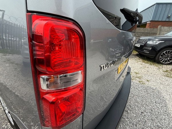 Used Toyota PROACE CITY Verso 2021 for sale - 76202697: Photo 48