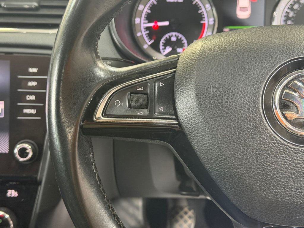 Used Skoda Octavia 2017 for sale - 77904839: Photo 16