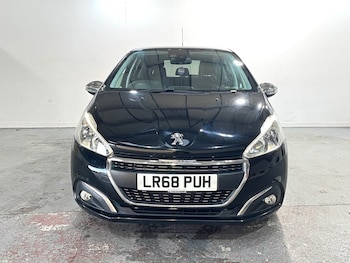 Used Peugeot 208 2018 for sale - 77673675: Photo