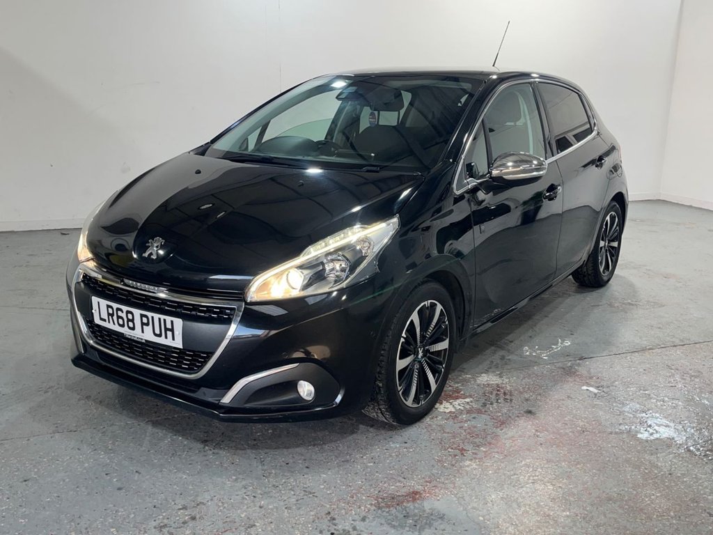 Used Peugeot 208 2018 for sale - 77673675: Photo 5