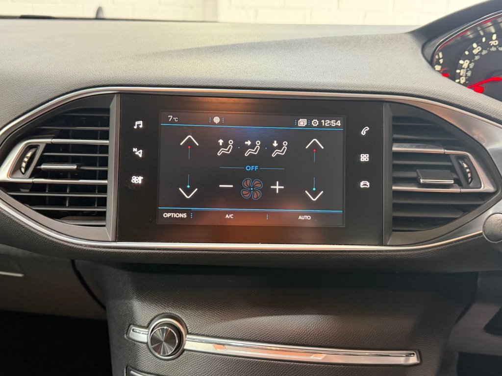 Used Peugeot 308 2018 for sale - 77673690: Photo 25